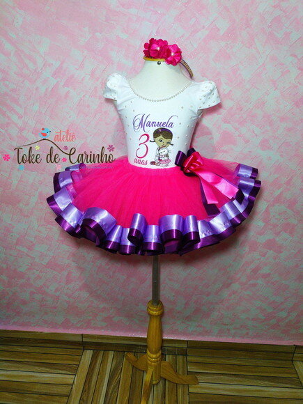 Fantasia infantil tema "Doutora Brinquedo". Tamanho 1 a 4.