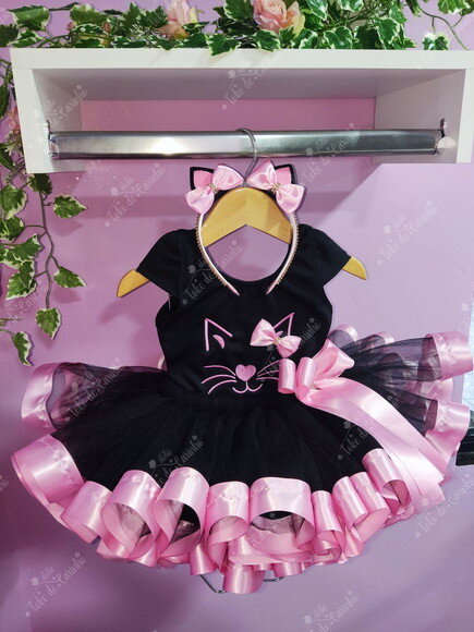 Fantasia Infantil Tema "gatinha". Tamanho 1 ou 2 Anos