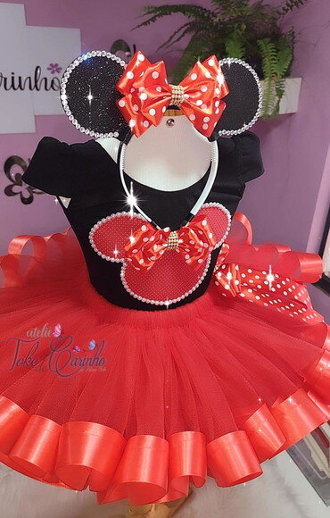 Fantasia Minnie + Sapatilha. Tamanho 4 ou 6 Anos