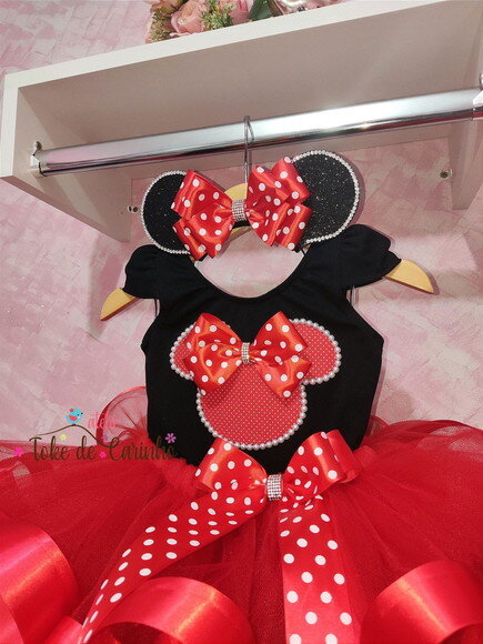 Fantasia Minnie. Tamanho 1 ou 2 Anos.