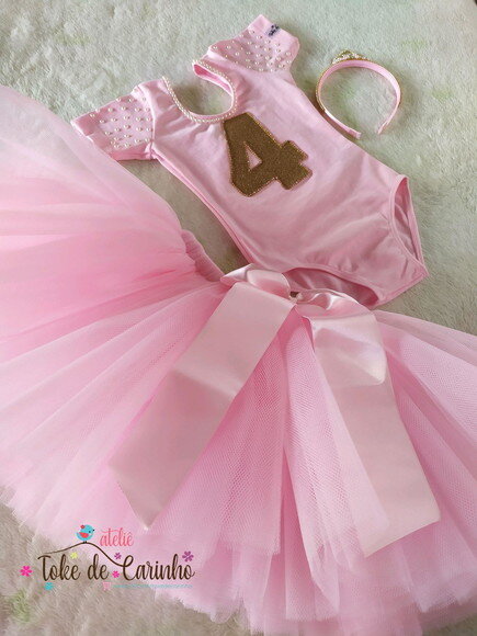 Fantasia Princesa Realeza Luxo. Tamanho 6 a 10.