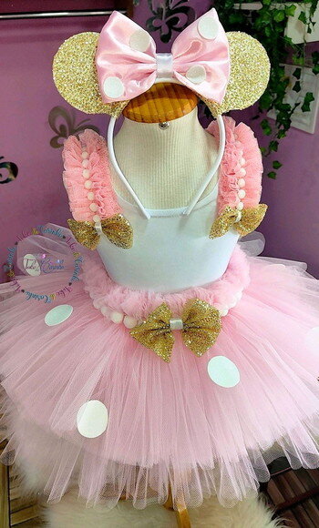 Fantasia/look Tema minnie . Tamanho 3 a 6 Anos.