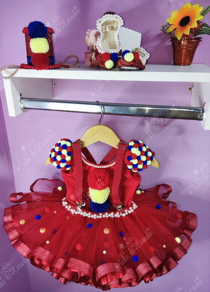 Look Completo Tema circo. Tamanho 4 ou 6 Anos.
