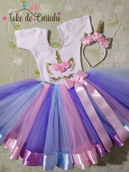 Look de Festa Tema unicórnio. Tamanho 4 ou 6 Anos.