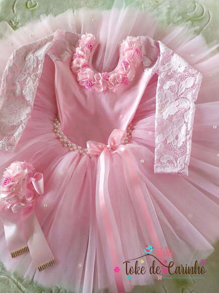 Look de Festa. Tamanho 4 ou 6 Anos