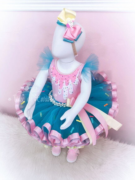 Look Fantasia Tema doces Com Tênis. Tamanho 1 Ou 2.
