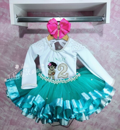 Look infantil tema "Moana". Tamanho 1 ou 2 anos