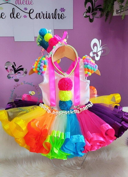 Look Tema circo Neon. Tamanho 3 até 6 Anos.