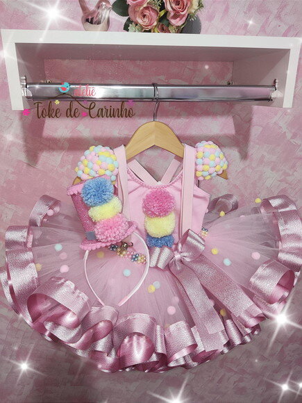 Look Tema circo. Tamanho 4 ou 6 Anos.