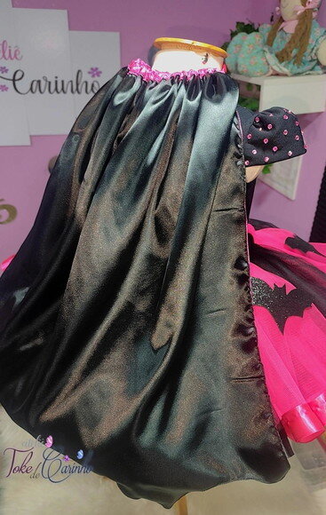 Look/fantasia monster High + Capa. Tamanho 8 ou 10 Anos.