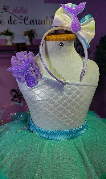 Look/fantasia sereia Luxo . Tamanho 3 até 6 Anos.