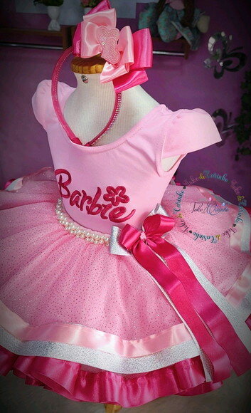 Look/fantasia Tema barbie Luxo. Tamanho 3 até 6.