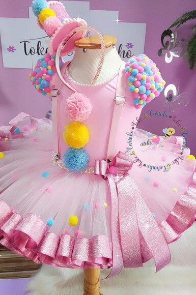 Look/fantasia Tema circo. Tamanho 4 ou 6 Anos.