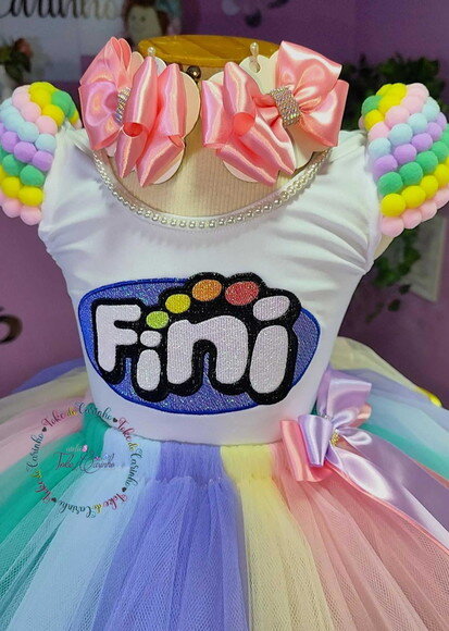 Look/fantasia Tema fini. Tamanho 7 até 10 Anos.