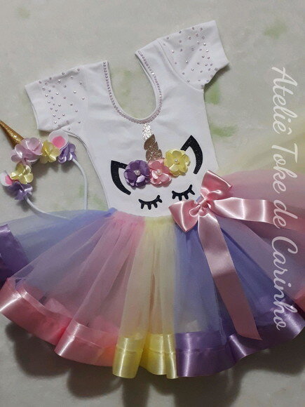 Roupa de Festa "unicórnio". Tamanho 4 ou 6 Anos.