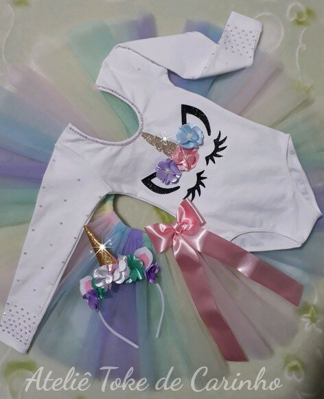Roupa de festa tema Unicórnio. Tamanho 4 ou 6 anos.