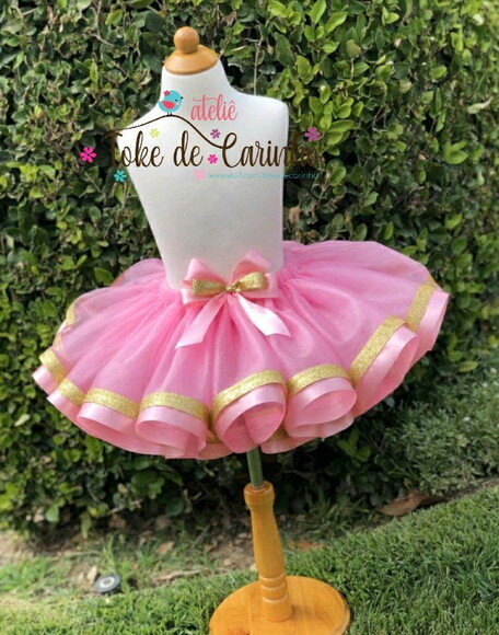 Saia tutu Luxo "Ensaio Fotográfico". Tamanho 1 até 4 anos.