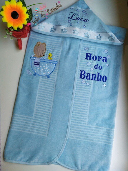 Toalha de banho bebê Bordada
