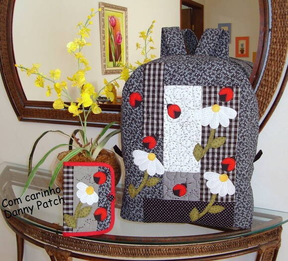 Mochila Joaninhas e Flores**