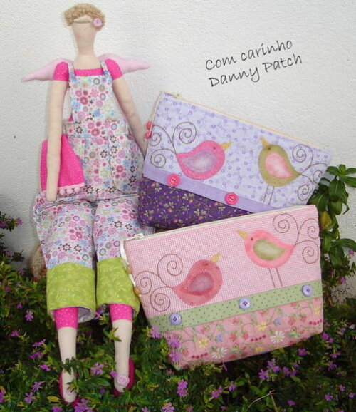 Necessaire* unidade