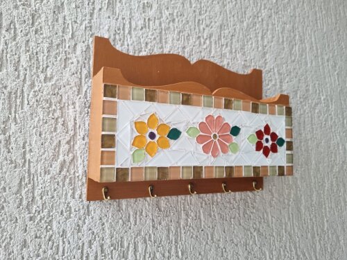Porta correspondência e chaves em Mosaico