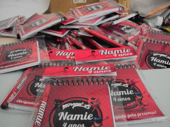 60 Bloquinhos Personalizados