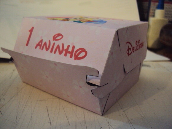 Caixa hamburguer peq, em qualquer tema.