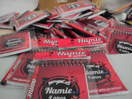 60 Bloquinhos Personalizados