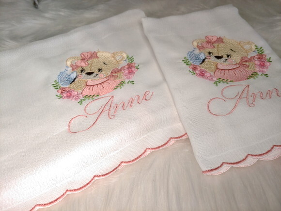 Fralda Bordada Personalizada para Bebê - Kit 2unids Ursinho