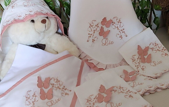 Kit Maternidade Personalizado com Bordado Inglês