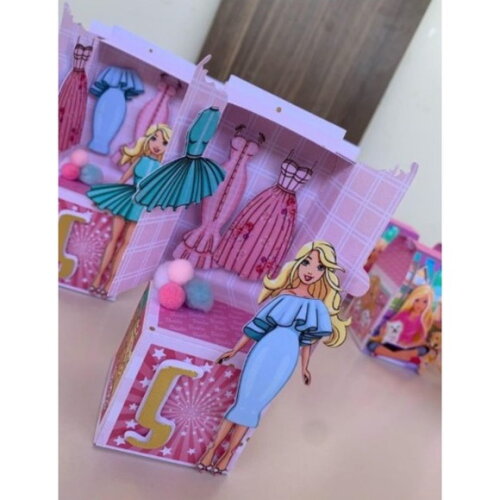 Arquivo de Corte Barbie Troca de Roupa #2069