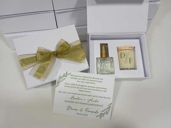 Kit Vela Aromática 60g e Home Spray 50ml na Caixa Convite