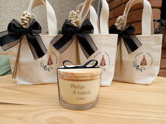 Lembrança Casamento Vela Aromática 100g com Mini Ecobag