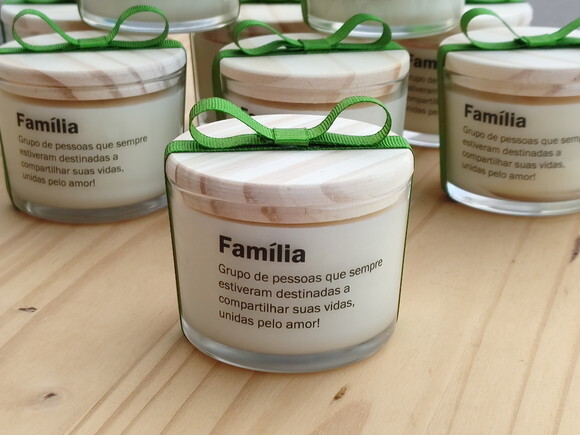 Vela Aromática 100g Personalizada com Definição de Família