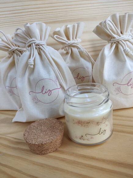 Vela Aromática de 100g com Saquinho de Algodão Personalizada