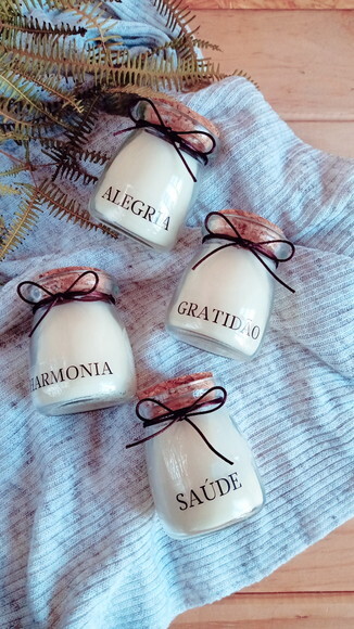 Vela Aromática Personalizada com Palavras