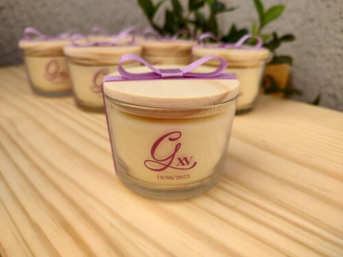 Lembrança 15 Anos Vela Aromática 100g com Tampa de Madeira