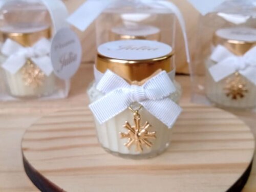 Lembrança Vela Aromática 45g com Pingente e Tampa Metalizada