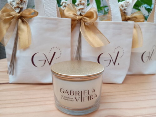 Vela Aromática com Tampa de Metal e Mini Ecobag Personalizada
