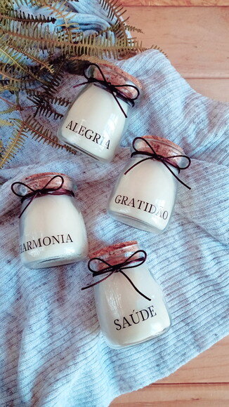 Vela Aromática Personalizada com Palavras