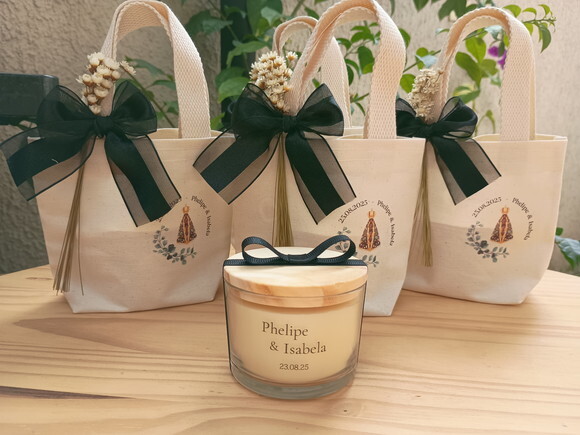 Lembrança Casamento Vela Aromática 100g com Mini Ecobag