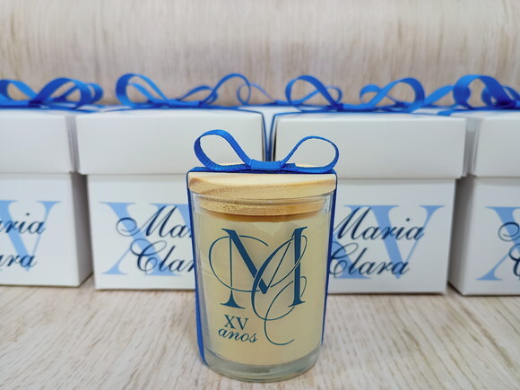 Lembrancinha 15 Anos Vela Aromática 60g com Caixa
