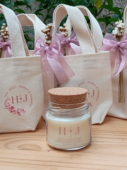 Vela Aromática 100g com Mini Ecobag Personalizada Casamento