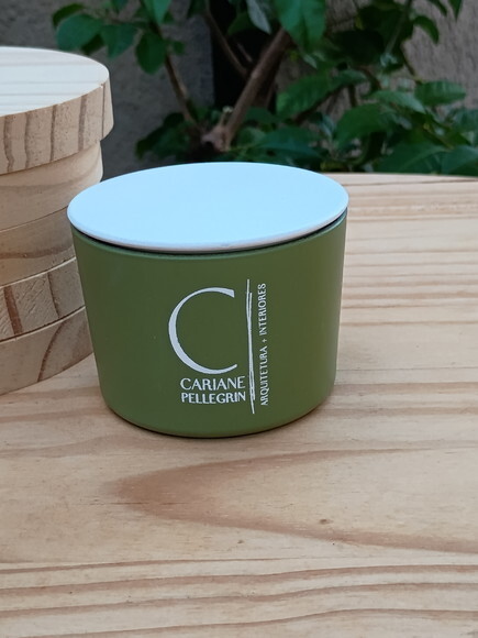 Vela Aromática com Tampa de Metal e Personalização em Branco