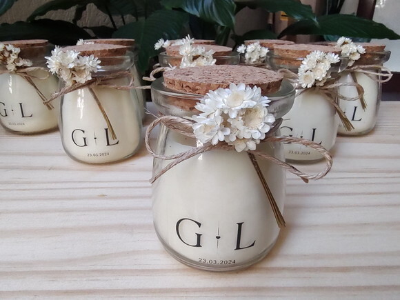 Vela Aromática Personalizada com Mini Buque de Flor Seca