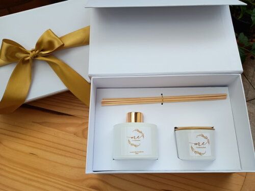 Kit Vela 100g Aromatizador de 240ml na Caixa Presente