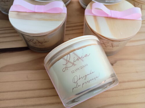 Lembrança 15 Anos Vela Aromática 100g Personalizada com Laço