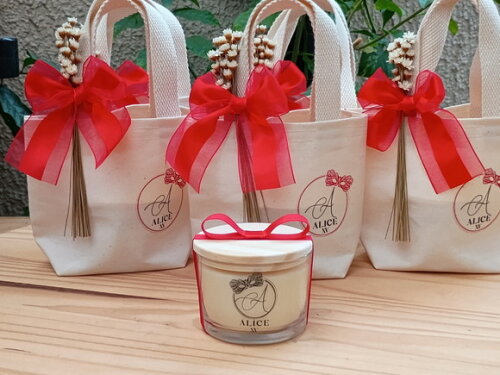 Lembrança Aniversário Vela Aromática 100g com Mini Ecobag