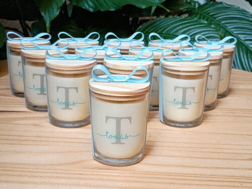 Lembrança Bebê Vela Aromática 60g com Tampa de Madeira