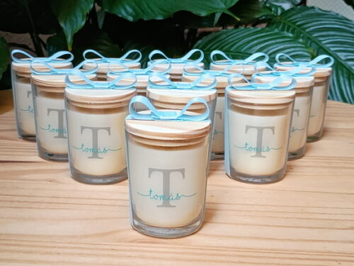 Lembrança Bebê Vela Aromática 60g com Tampa de Madeira